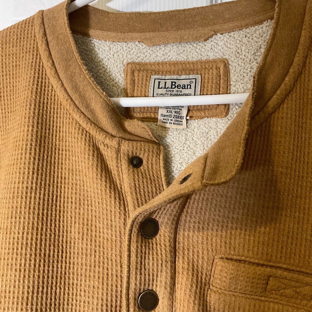 Henley heavyweight pullover